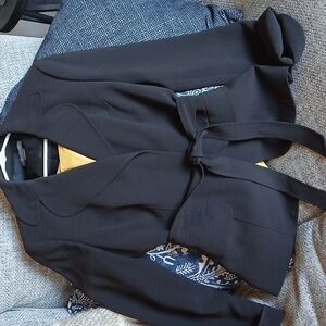 Brown EUC Ann Taylor blazer with belt and two front pockets Size 6